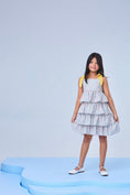 Carregue a imagem no visualizador da Galeria, Vestido Emily - Floral
