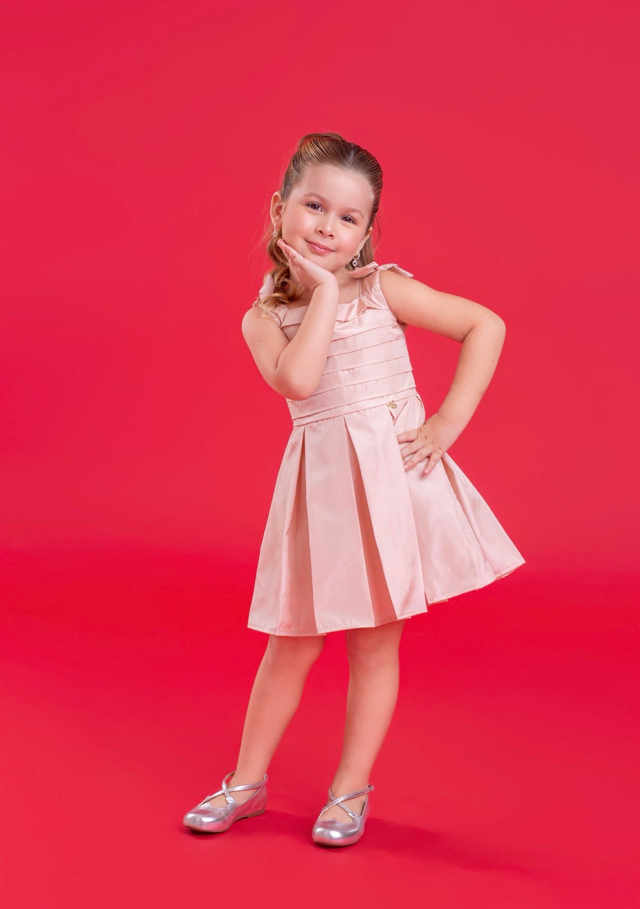 Vestido Londres - Perolado *PRE VENDA*