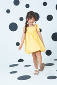 Carregue a imagem no visualizador da Galeria, Vestido Betina - Amarelo Manteiga
