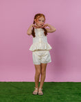 Carregue a imagem no visualizador da Galeria, Conjunto Peplum Bete - Creme
