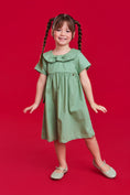 Carregue a imagem no visualizador da Galeria, Vestido Isabel - Verde Oliva
