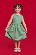 Carregue a imagem no visualizador da Galeria, Vestido Eliza - Verde Oliva

